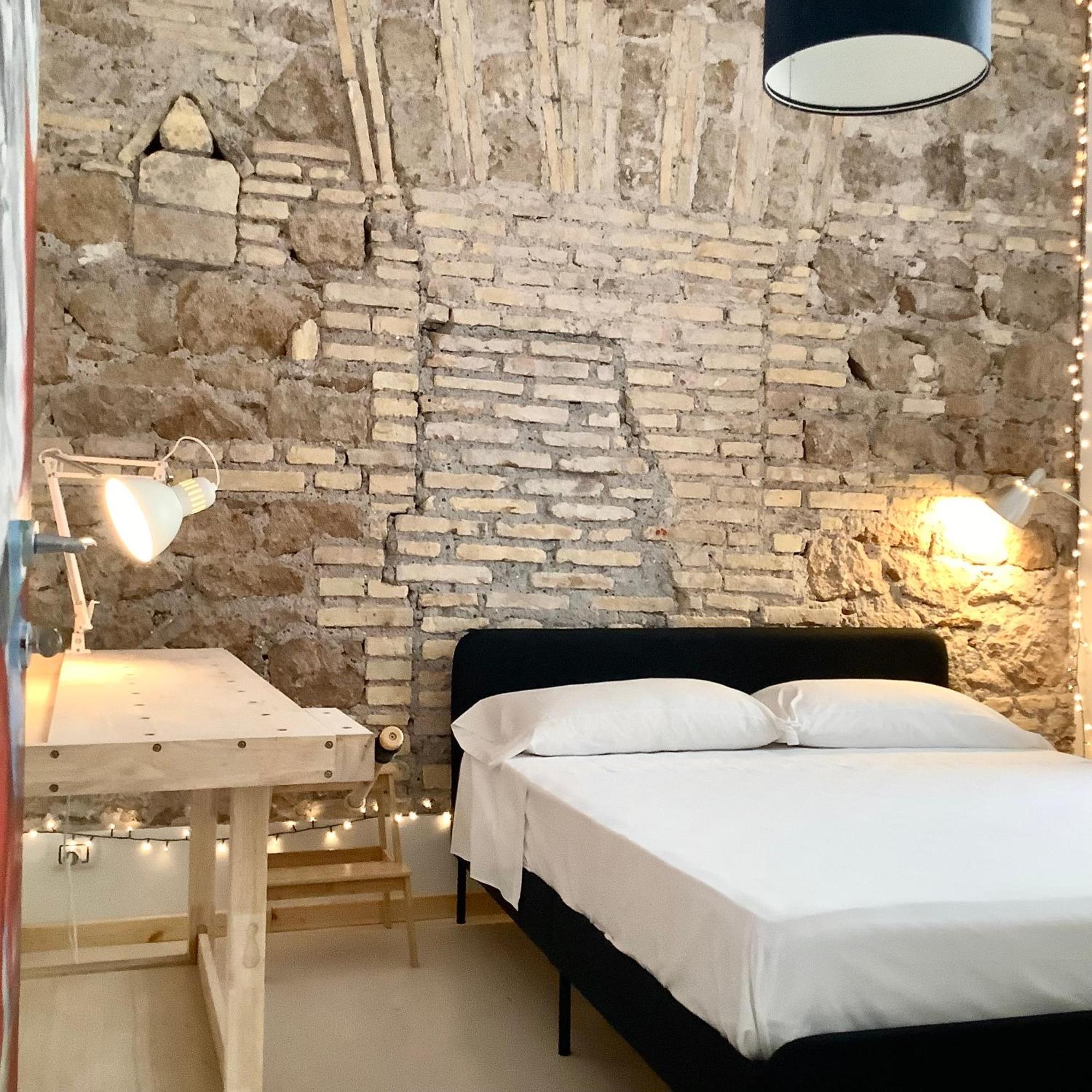 Hotel Art House Center Roma Esterno foto